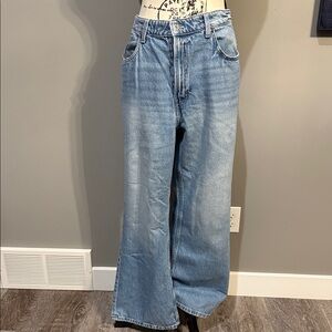 Old Navy Loose Fit, Mid Waist Bootcut Jeans